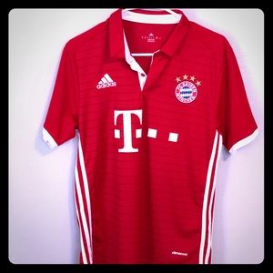 Lewandowski Bayern Munich 2015/2016 Home Jersey